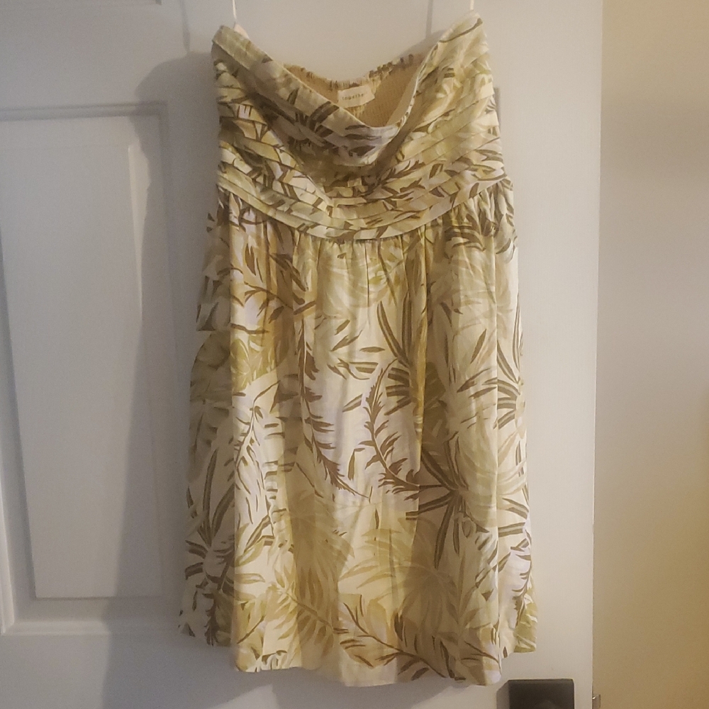Botanical Print Pleated Bodice Strapless Sundress with pockets for Casual Wear